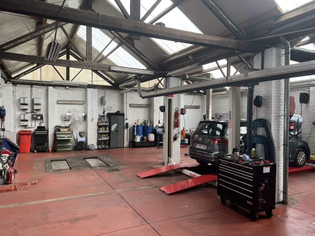 Interieur garage Annez Waterloo